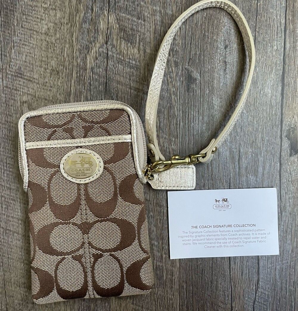 COACH Signature Y2K Cigarette Case Digital Camera Bag Zip Wristlet Pouch